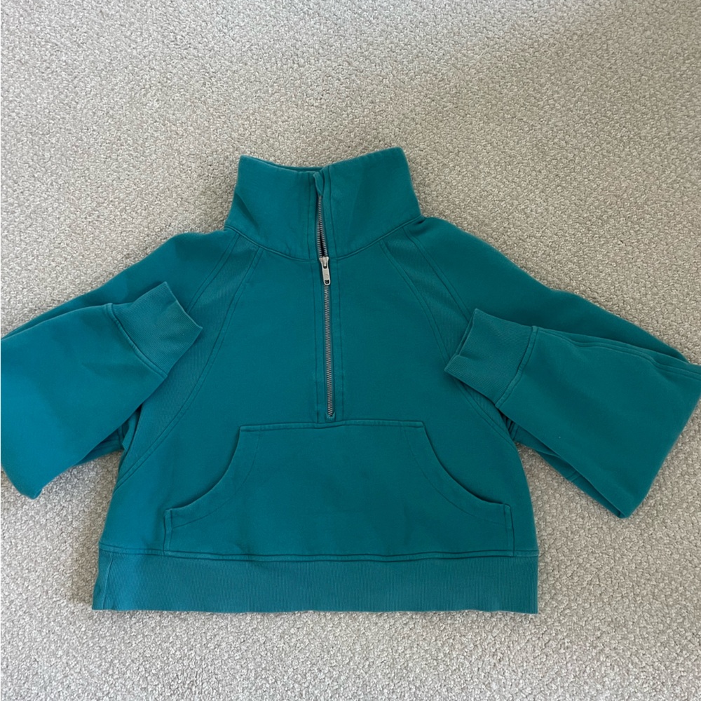 Turquoise lululemon scuba pullover